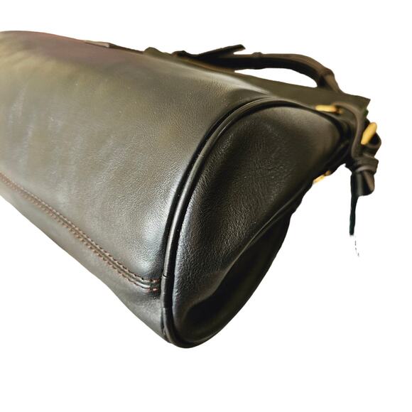 Dooney & Bourke Florentine Black Hobo Shoulder Handbag Excellent Cond - Picture 7 of 13